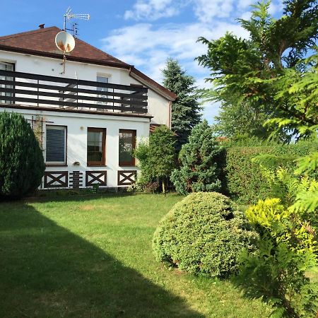 Apartament Miriada 16 Рови Екстериор снимка