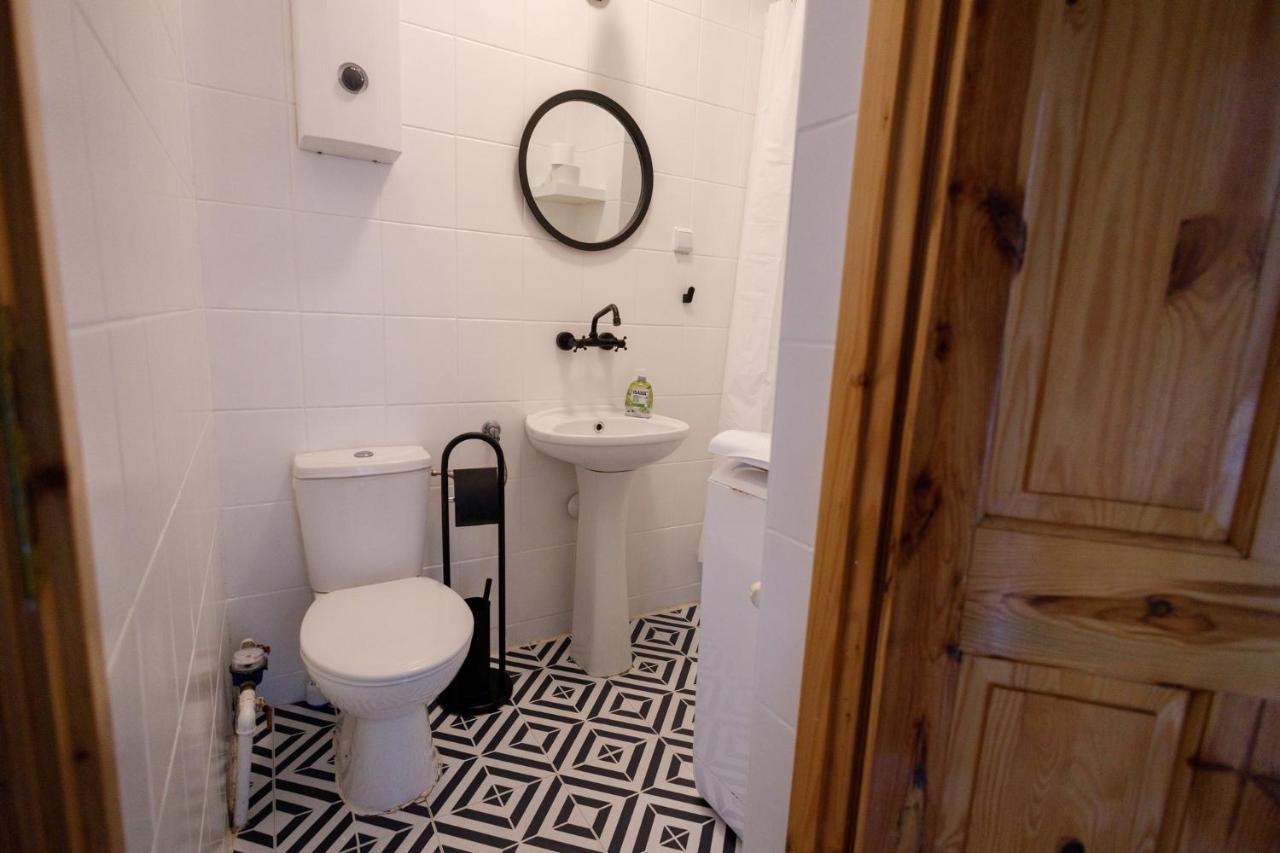Apartament Miriada 16 Рови Екстериор снимка
