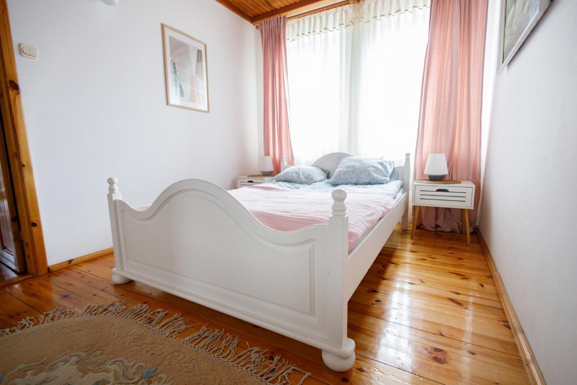 Apartament Miriada 16 Рови Екстериор снимка