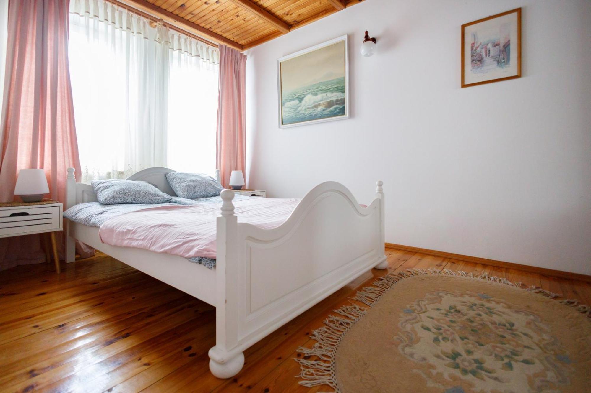 Apartament Miriada 16 Рови Екстериор снимка