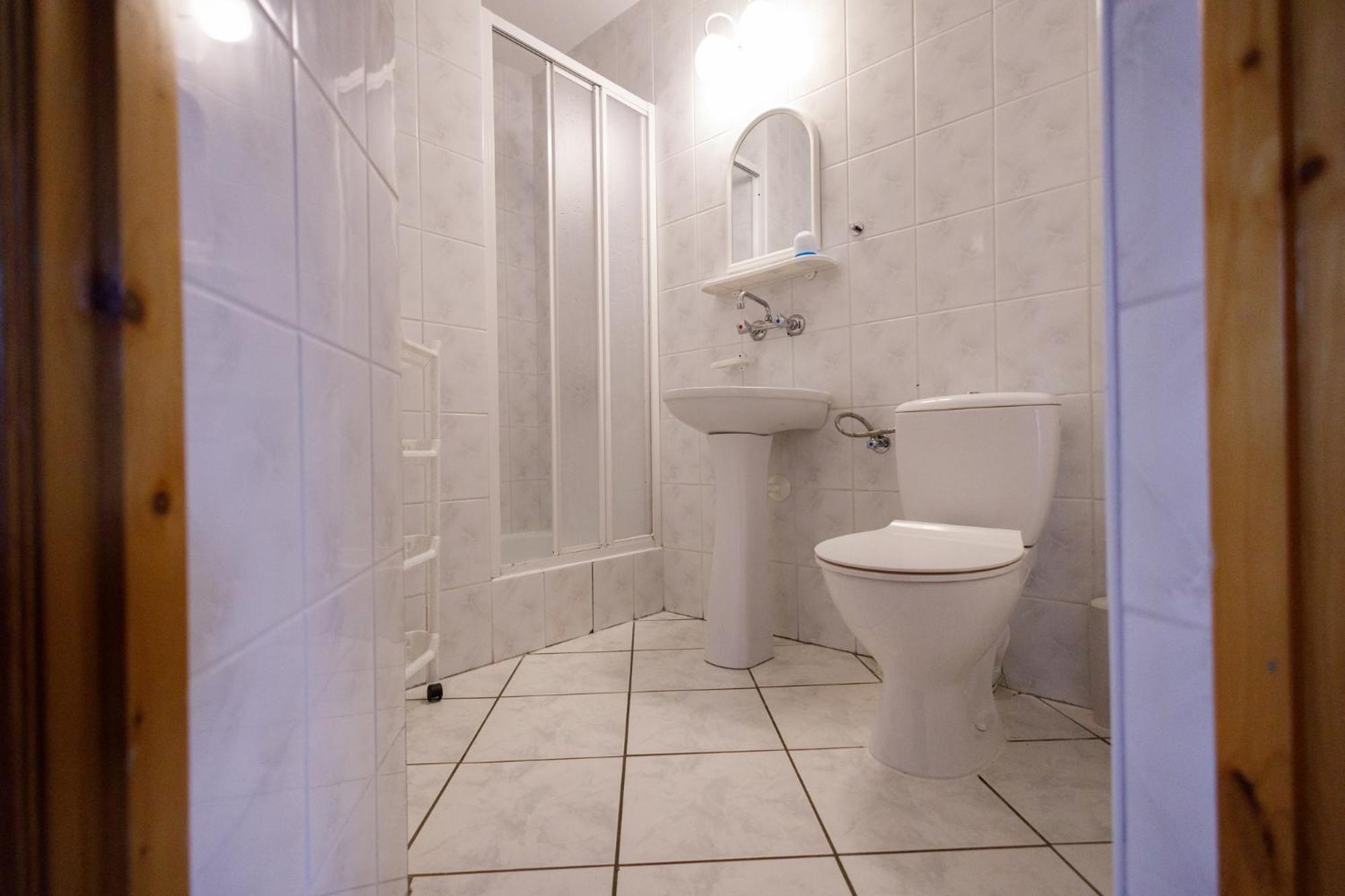 Apartament Miriada 16 Рови Екстериор снимка